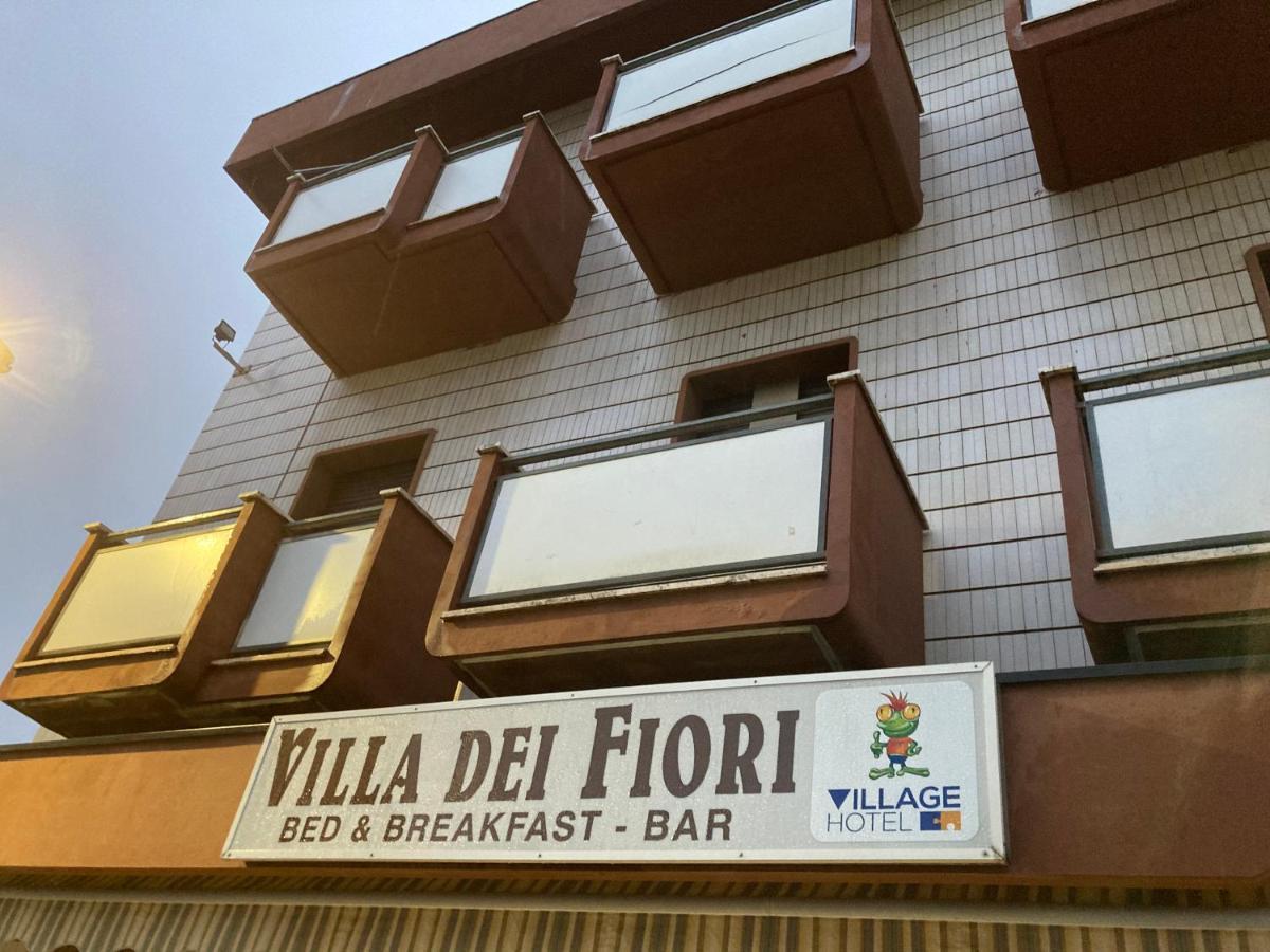 Villa Dei Fiori Bellaria-Igea Marina Exterior photo